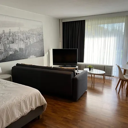 Alexis's Loft Ξενοδοχείο με διαμερίσματα Λιέγη